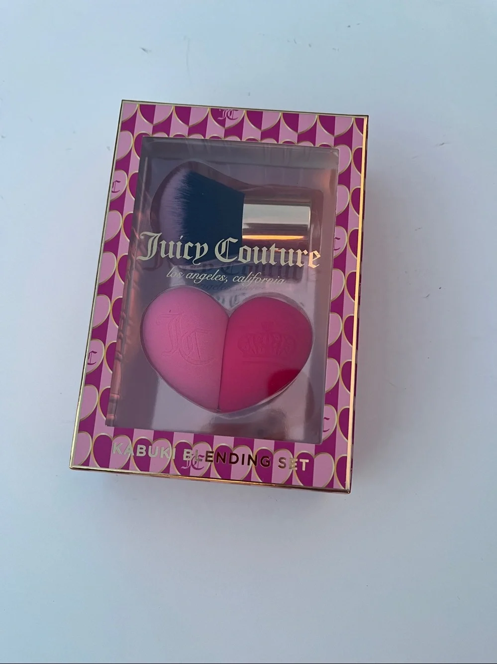 Juicy Couture Kabuki Blending Set featuring  heart-shape blending sponge & blush